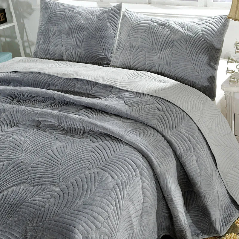 LuxeVel™ 3-Piece Embroidered Velvet Bedspread Set