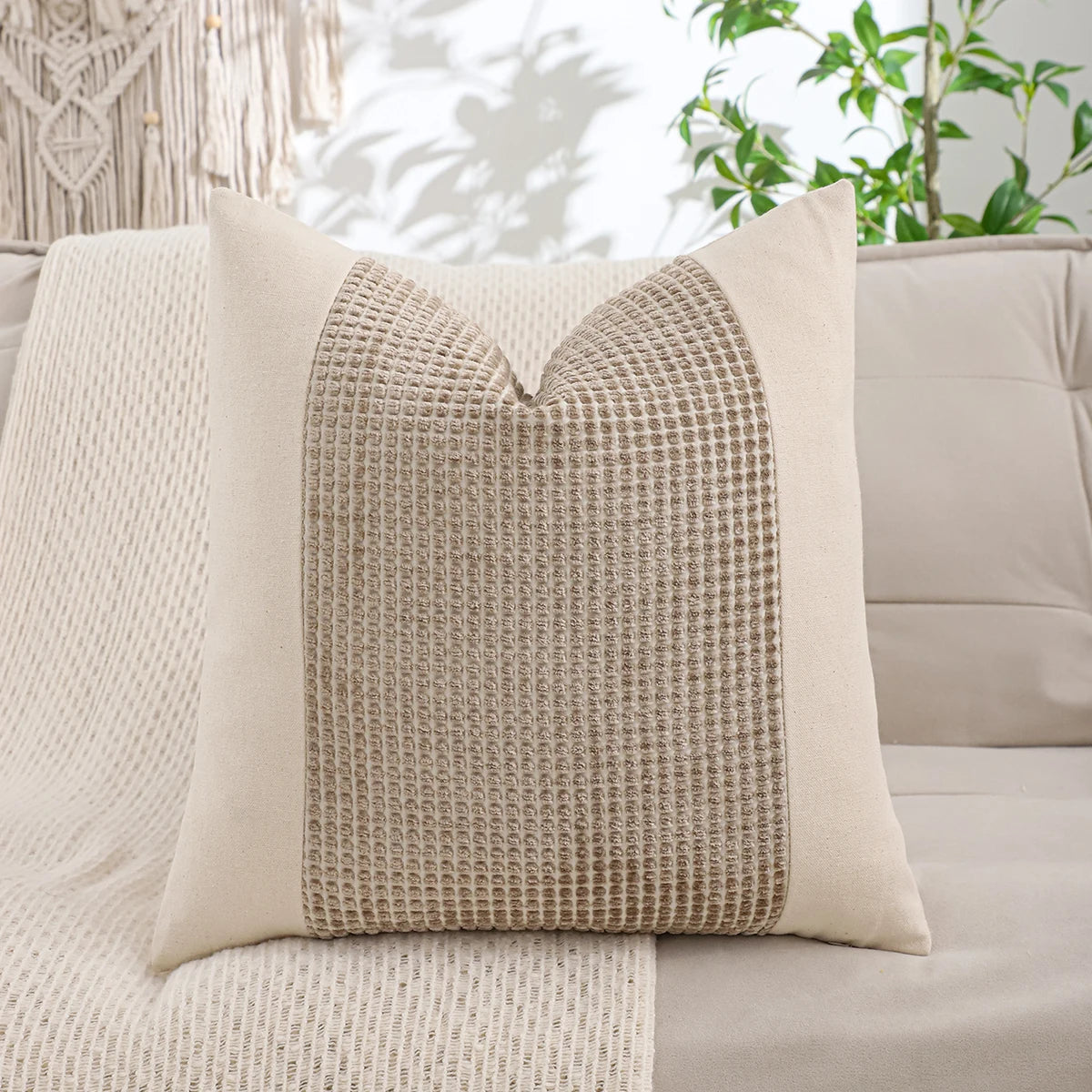 CozyCrafter Patchwork Cushion Cove