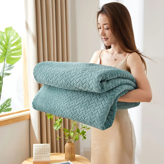 Velvessa™ Luxury Velvet Throw