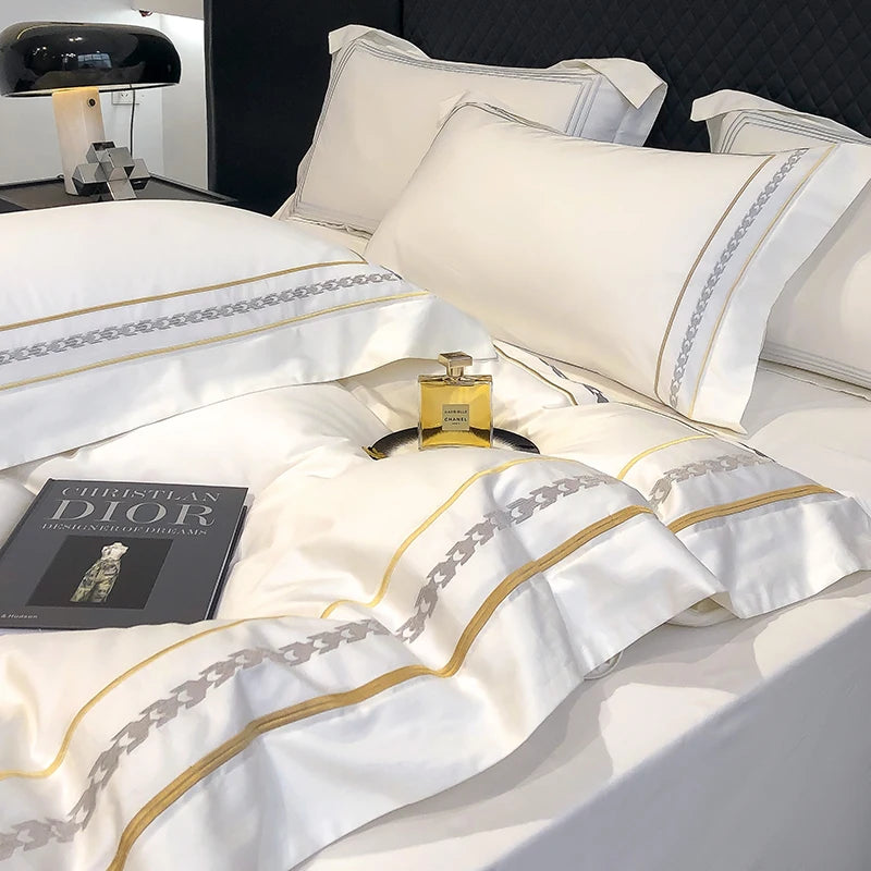 RoyalBloom™ 100% Egyptian Cotton Embroidered Bedding Set – Hotel Collection