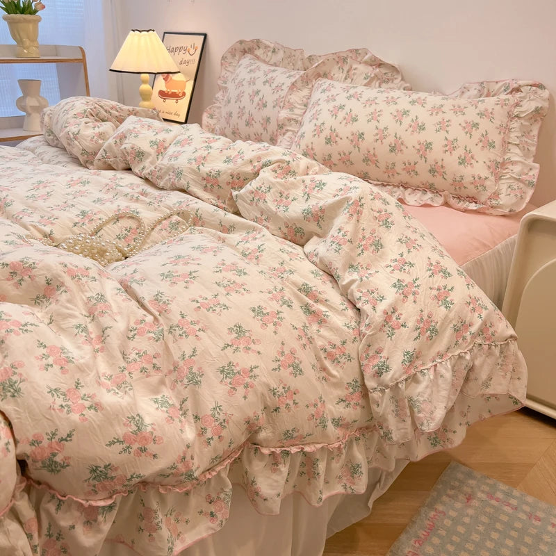 Rosabelle™ Princess Style Floral Ruffle Quilt Cover Set – 4 Pcs Microfiber Bedding