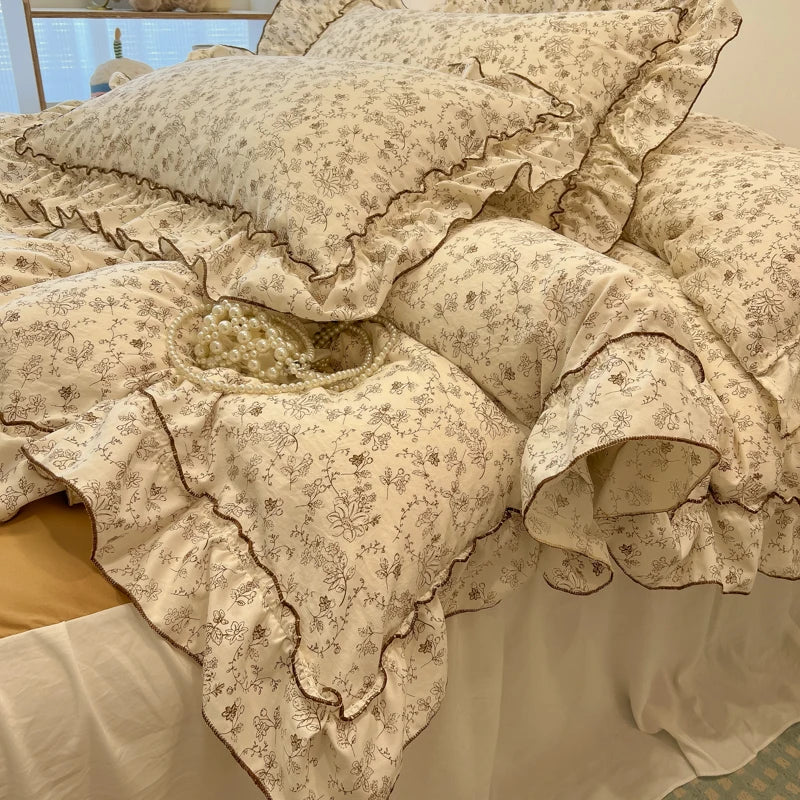 Rosabelle™ Princess Style Floral Ruffle Quilt Cover Set – 4 Pcs Microfiber Bedding