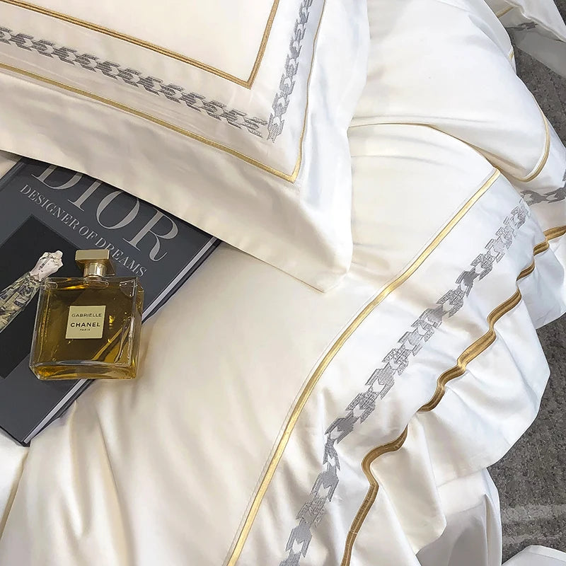 RoyalBloom™ 100% Egyptian Cotton Embroidered Bedding Set – Hotel Collection