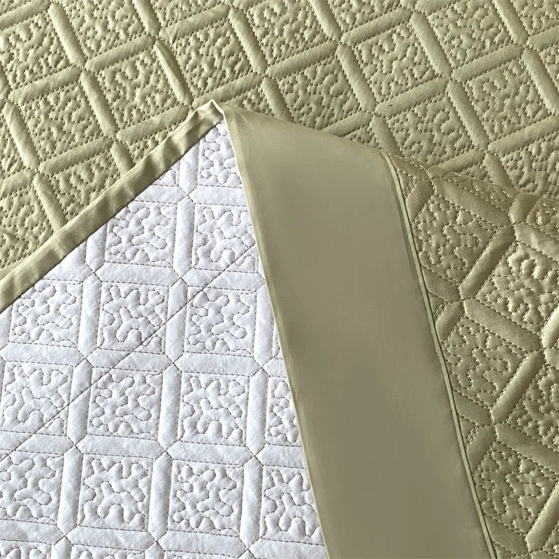 LuxQuilt™ 1000TC Egyptian Cotton Embossed Quilted Bedspread Set – 3 Pcs