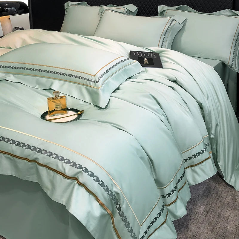 RoyalBloom™ 100% Egyptian Cotton Embroidered Bedding Set – Hotel Collection