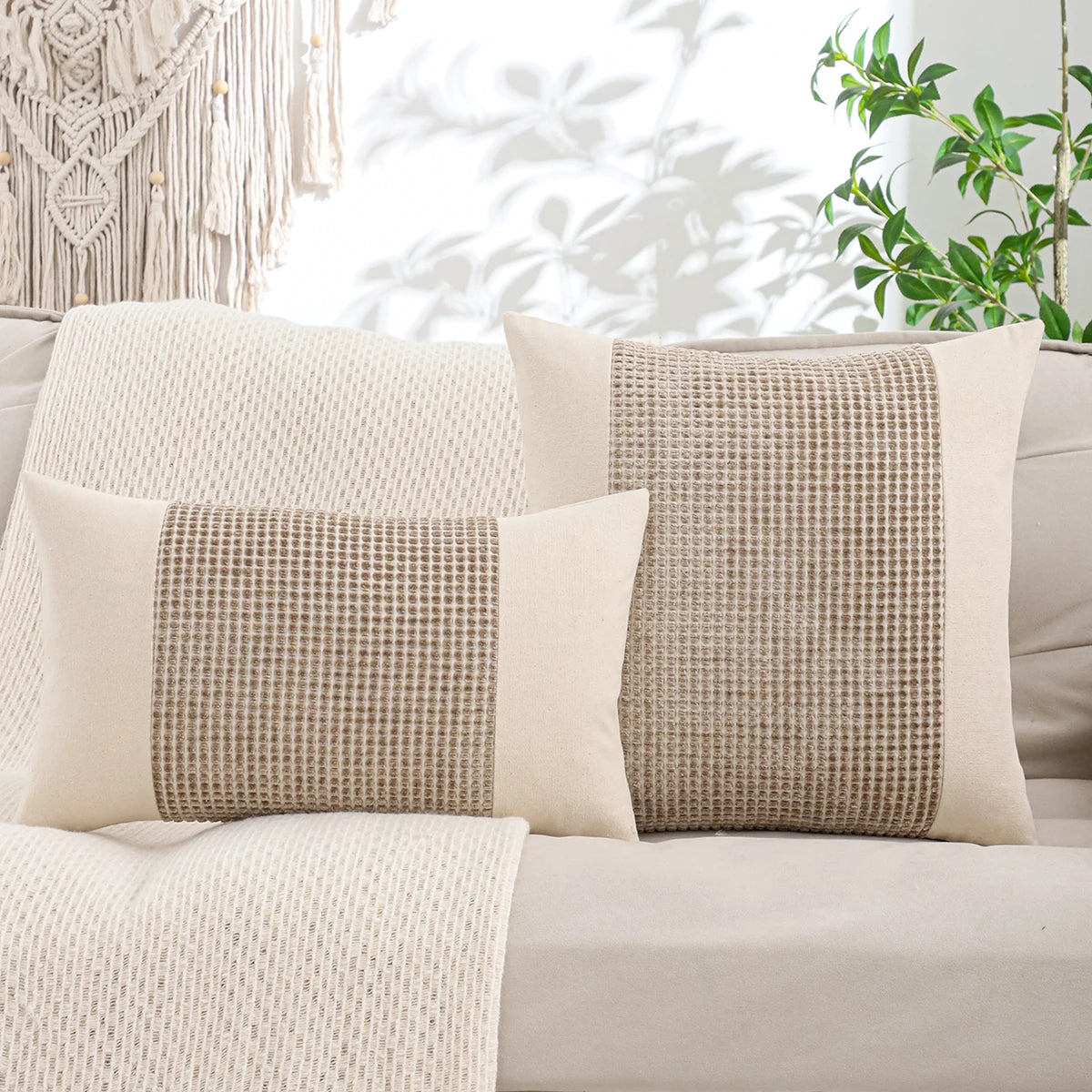 CozyCrafter Patchwork Cushion Cove