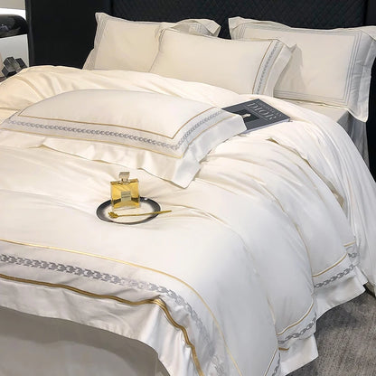 RoyalBloom™ 100% Egyptian Cotton Embroidered Bedding Set – Hotel Collection