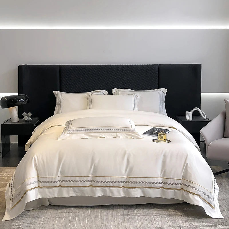 RoyalBloom™ 100% Egyptian Cotton Embroidered Bedding Set – Hotel Collection