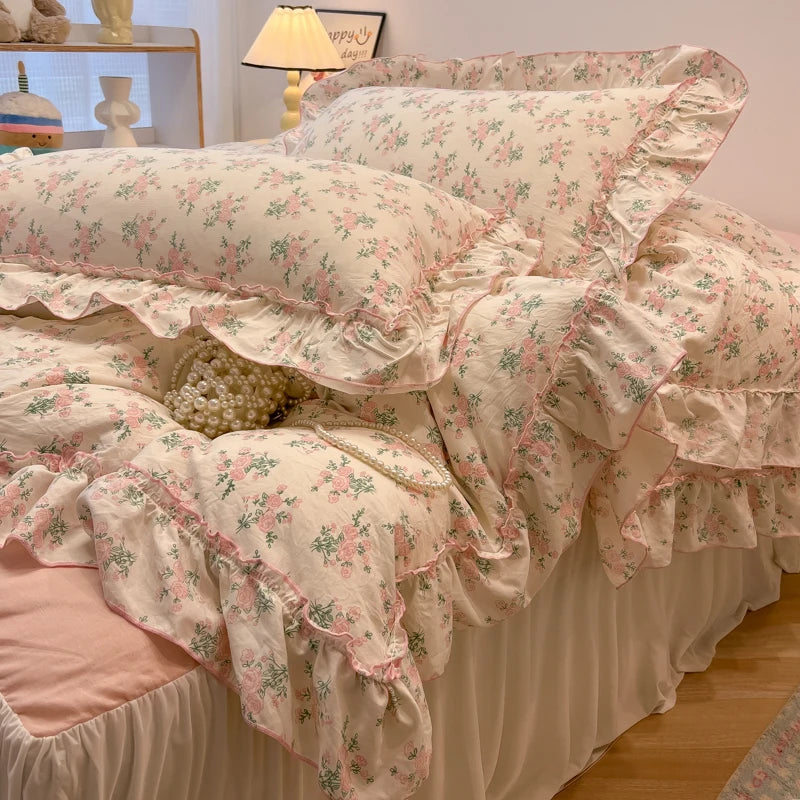 Rosabelle™ Princess Style Floral Ruffle Quilt Cover Set – 4 Pcs Microfiber Bedding