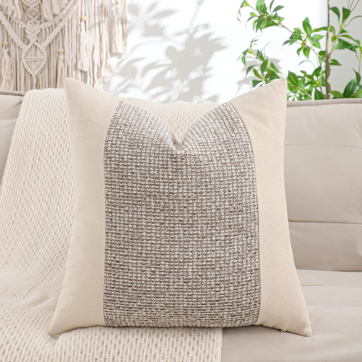 CozyCrafter Patchwork Cushion Cove